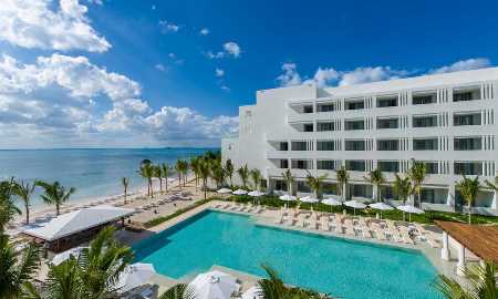 Izla Beach Front Hotel