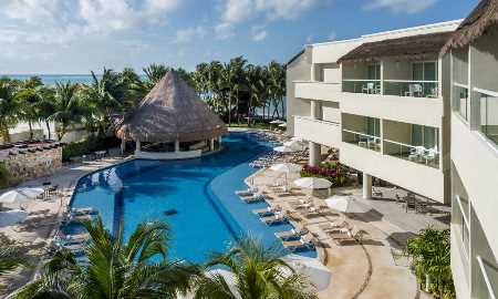 Isla Mujeres Palace